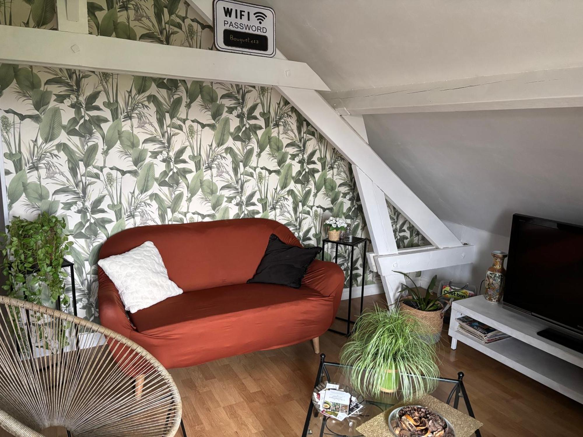 Une Ambiance Cosy Avec Jardin Privatif Nassandres Ngoại thất bức ảnh