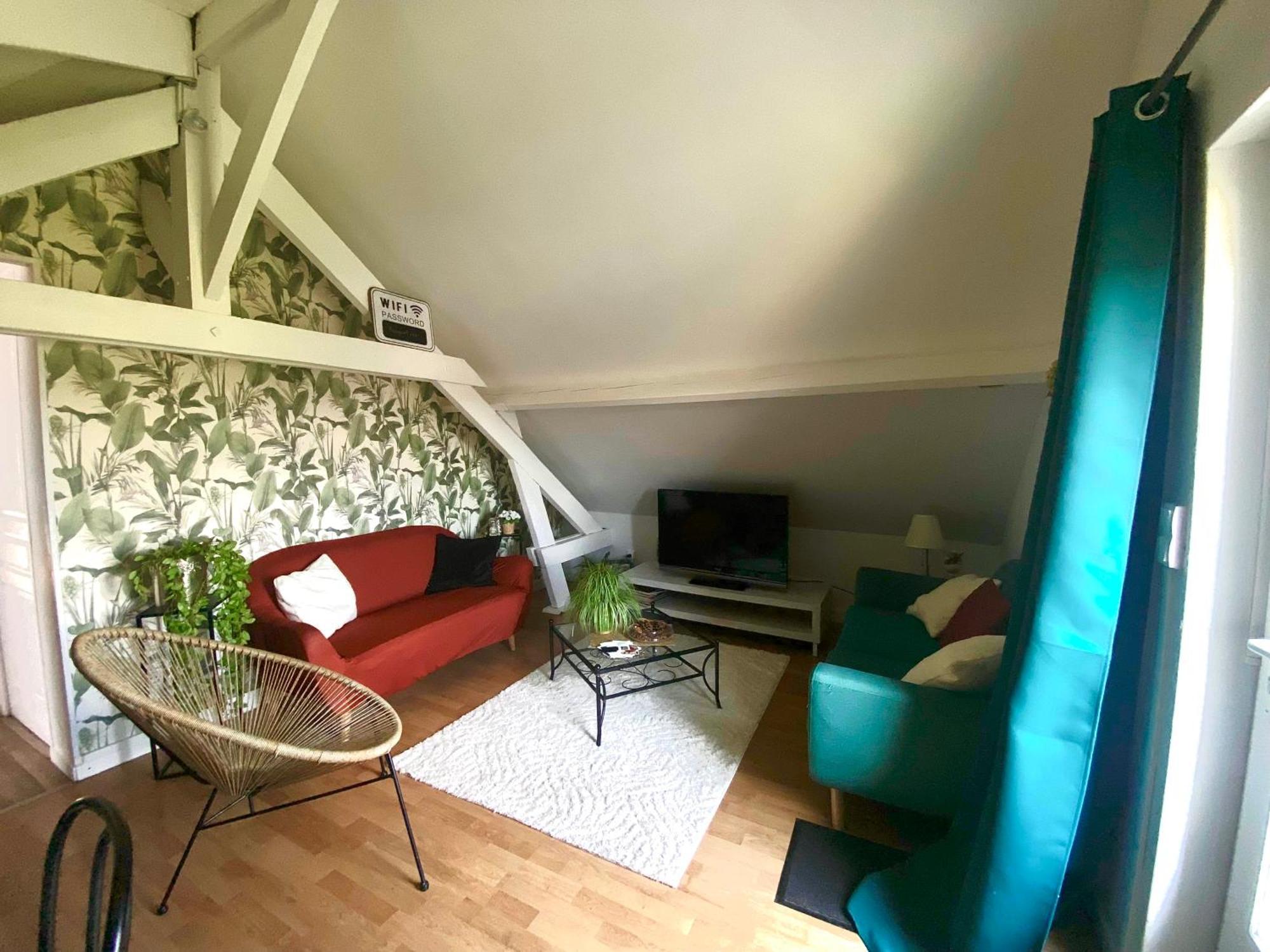 Une Ambiance Cosy Avec Jardin Privatif Nassandres Ngoại thất bức ảnh